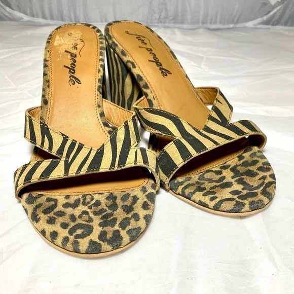 Free People Charlie-v animal print heel size 8 - Picture 8 of 9